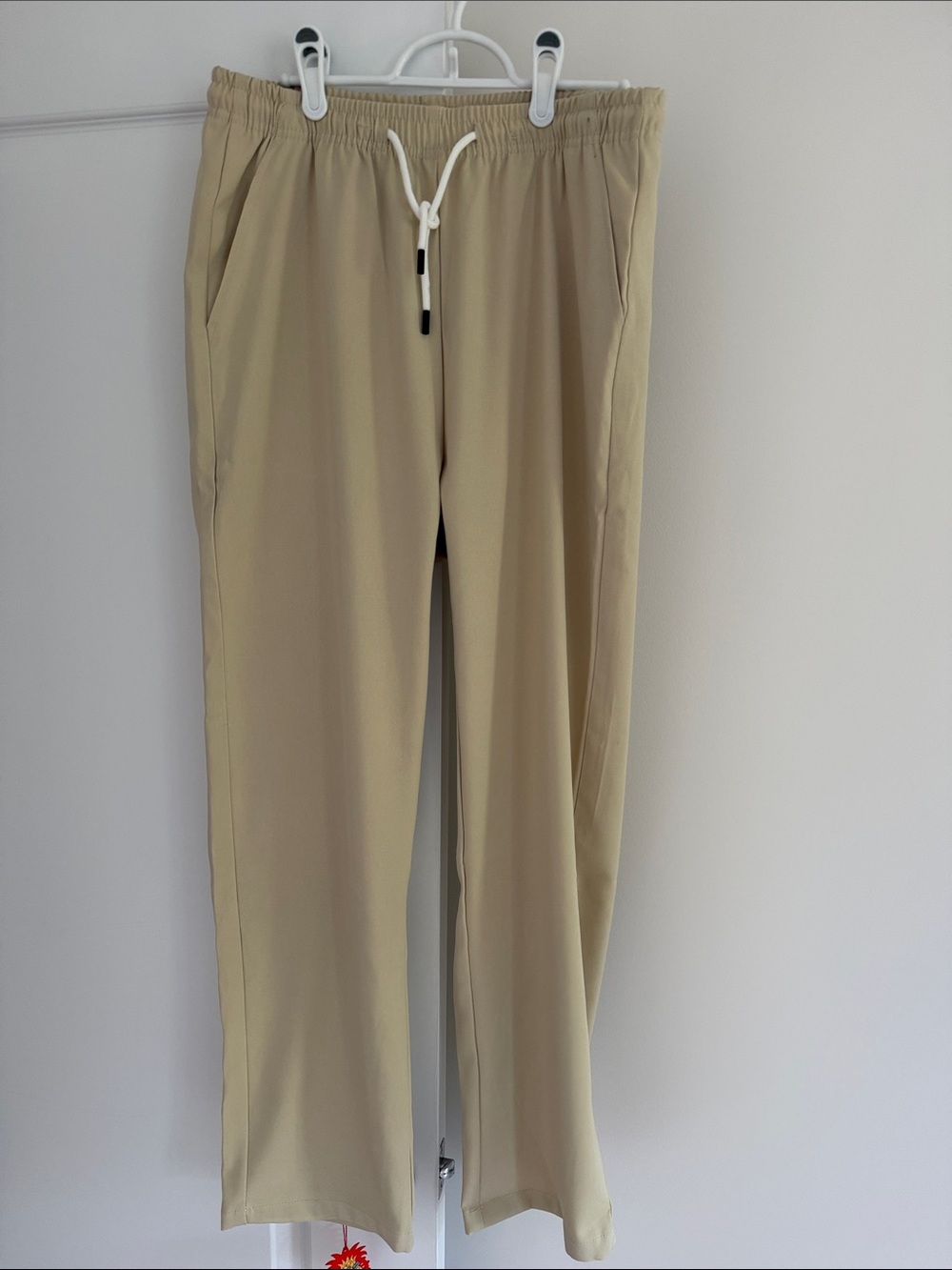 Men's Casual Drawstring Joggers in Light Beige